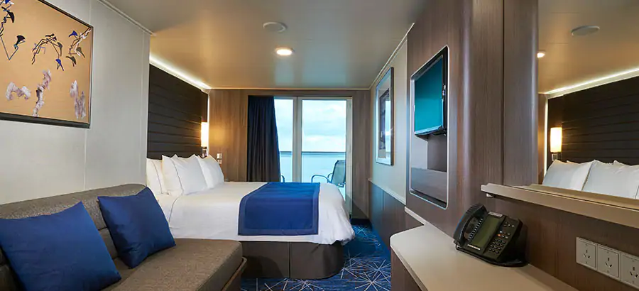 Club Balcony Suite – [MA]